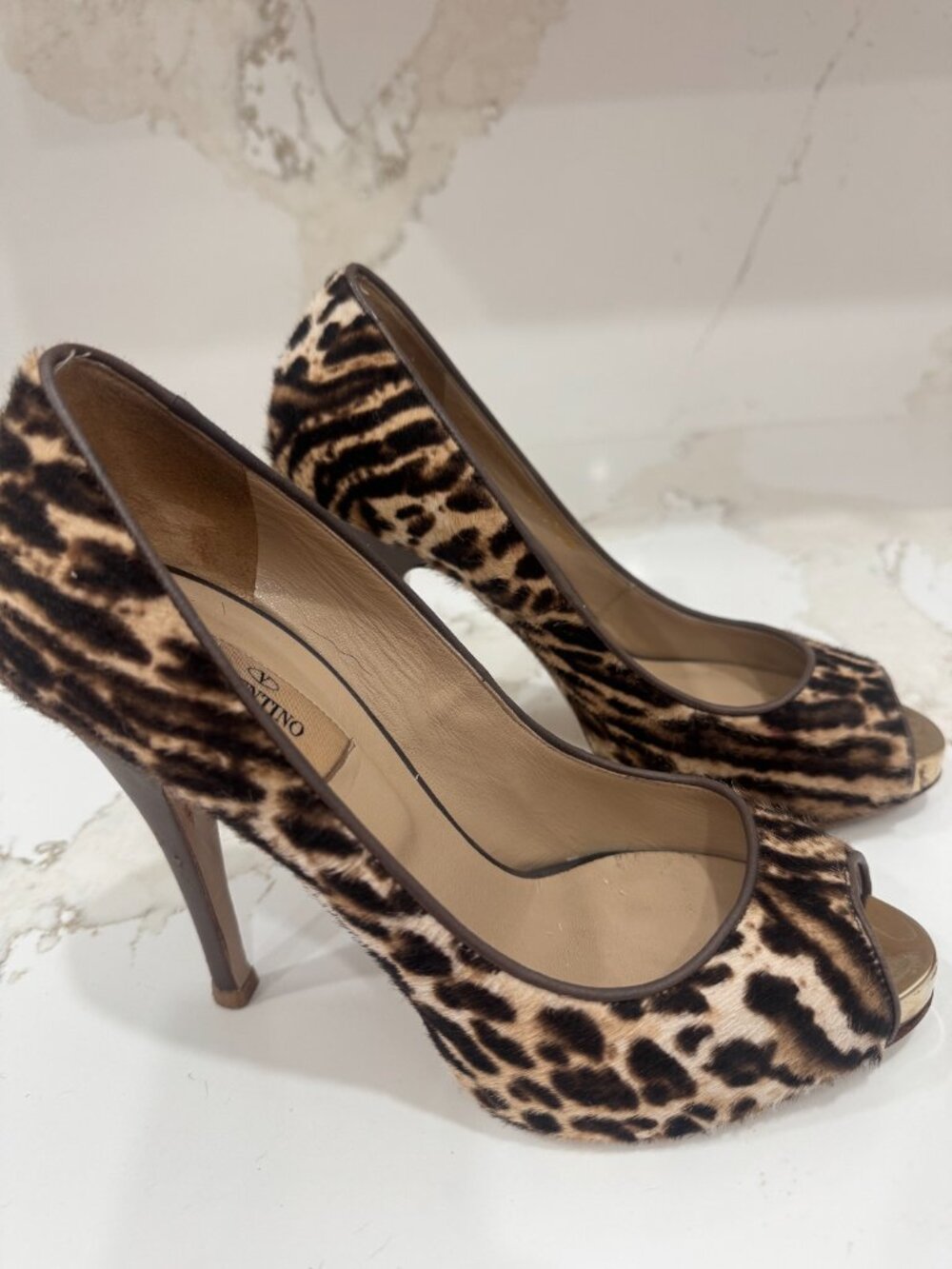Valentino Pony Hair Leopard Peep Toe Size 38 - Picture 3 of 3